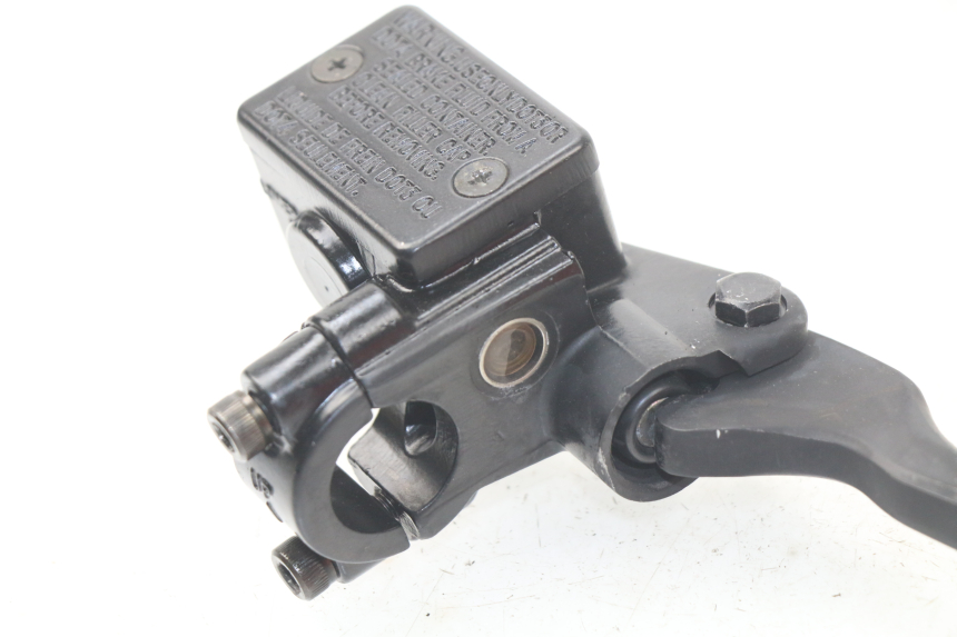 photo de CILINDRO MESTRE DIANTEIRO PEUGEOT KISBEE 2T 50 (2010 - 2017) - Zoom do estado de desgaste