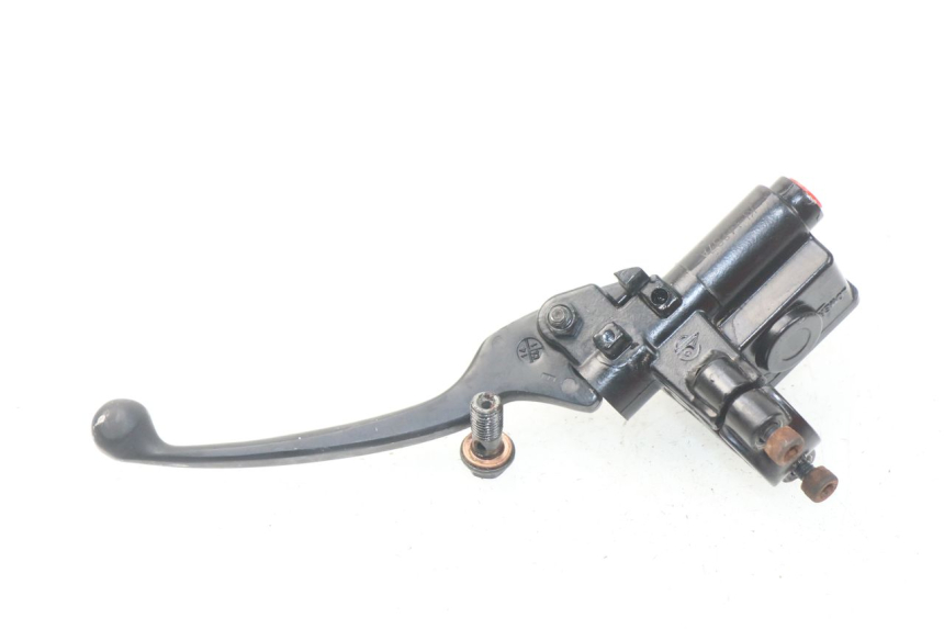 photo de CILINDRO MESTRE DIANTEIRO PEUGEOT KISBEE 2T 50 (2010 - 2017) - Detalhe da peça
