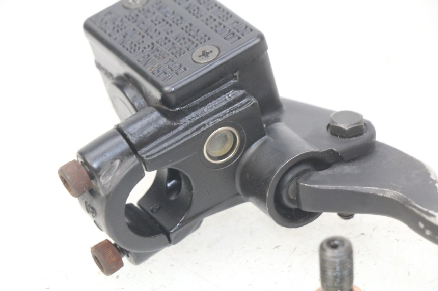 photo de CILINDRO MESTRE DIANTEIRO PEUGEOT KISBEE 2T 50 (2010 - 2017) - Zoom do estado de desgaste