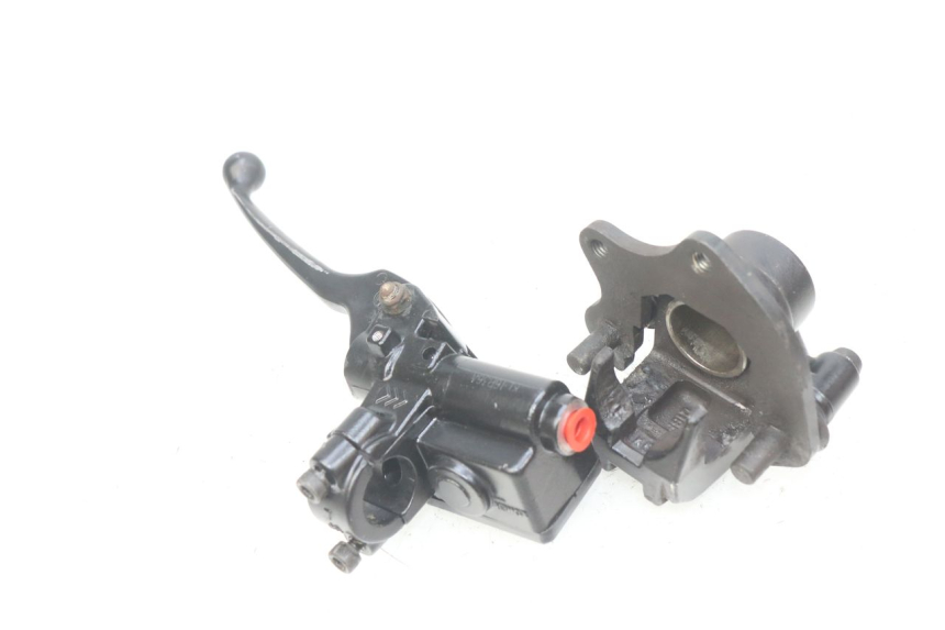 photo de CILINDRO MESTRE DIANTEIRO PEUGEOT KISBEE 2T 50 (2010 - 2017) - Detalhe da peça