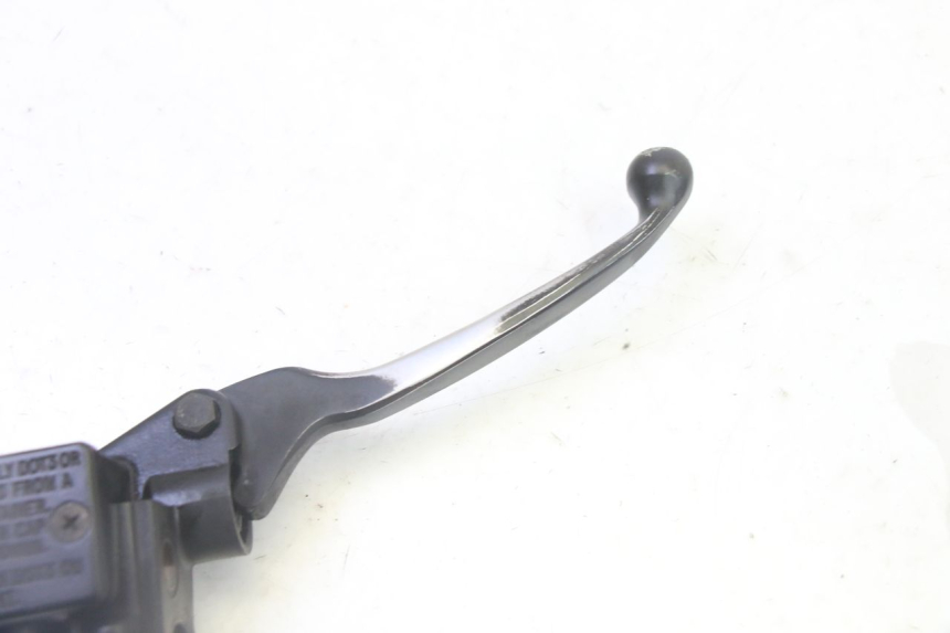 photo de CILINDRO MESTRE DIANTEIRO PEUGEOT KISBEE 2T 50 (2010 - 2017) - Zoom do estado de desgaste
