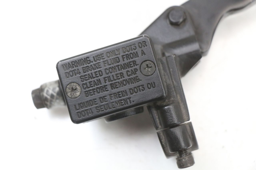 photo de CILINDRO MESTRE DIANTEIRO PEUGEOT KISBEE 4T 50 (2018 - 2022) - Detalhe da peça