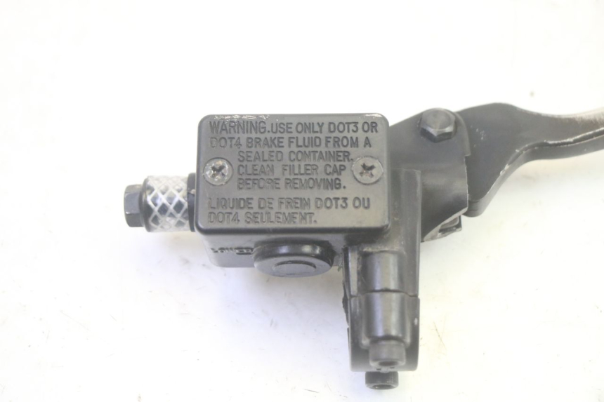 photo de CILINDRO MESTRE DIANTEIRO PEUGEOT KISBEE 4T 50 (2018 - 2022) - Detalhe da peça