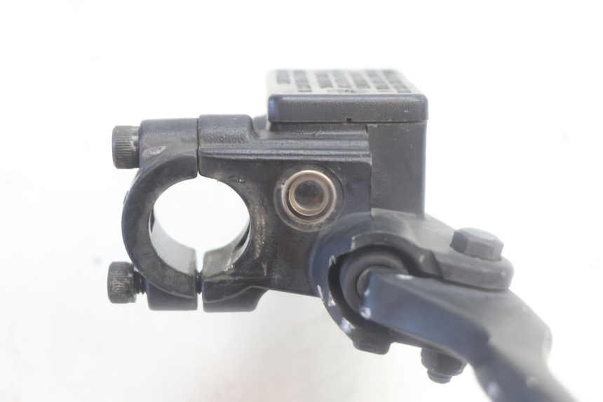 photo de CILINDRO MESTRE DIANTEIRO PEUGEOT KISBEE 4T 50 (2018 - 2022) - Vista geral