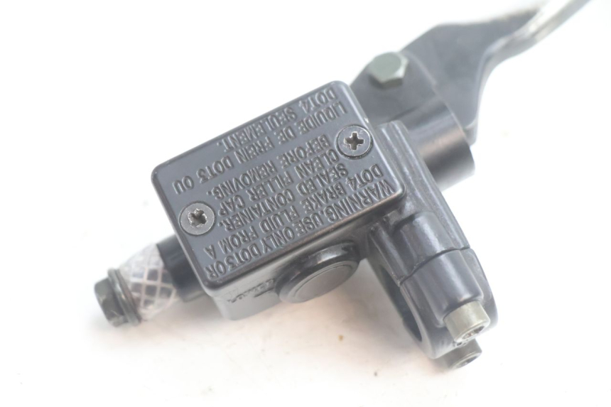 photo de CILINDRO MESTRE DIANTEIRO PEUGEOT KISBEE 4T 50 (2010 - 2017) - Detalhe da peça