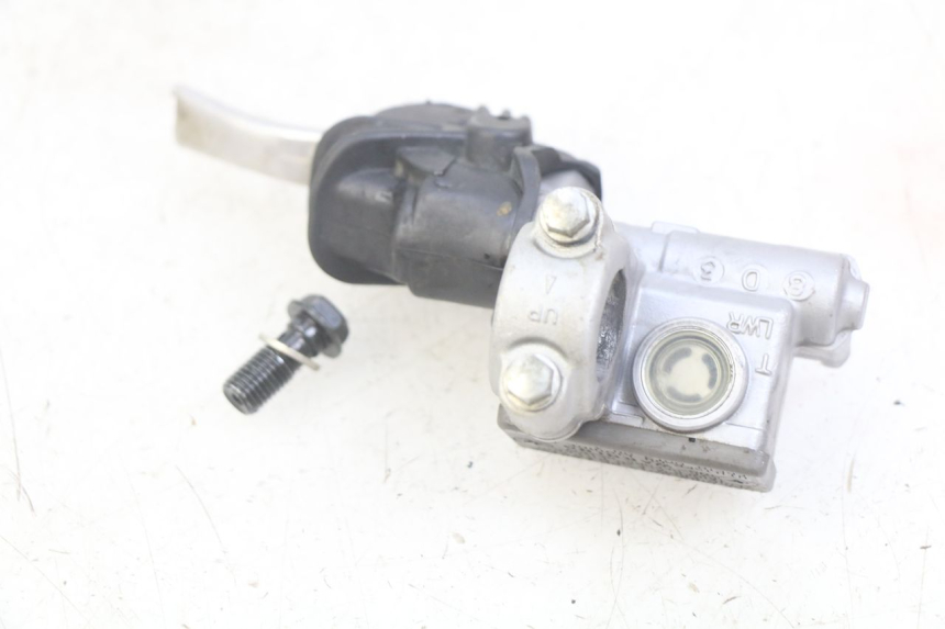 photo de CILINDRO MESTRE DIANTEIRO KAWASAKI KX 85 (2001 - 2013) - Detalhe da peça