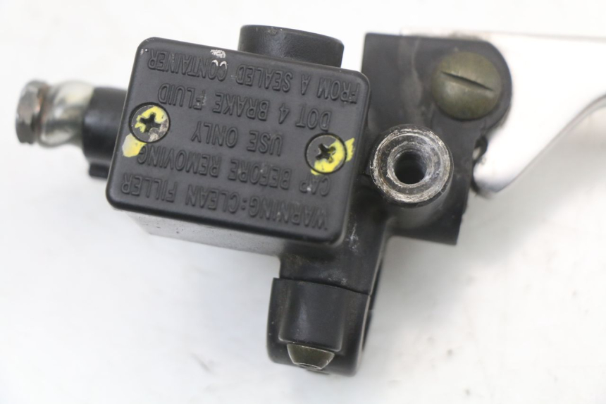 photo de CILINDRO MESTRE DIANTEIRO PIAGGIO LIBERTY 4T 50 (2004 - 2008) - Detalhe da peça
