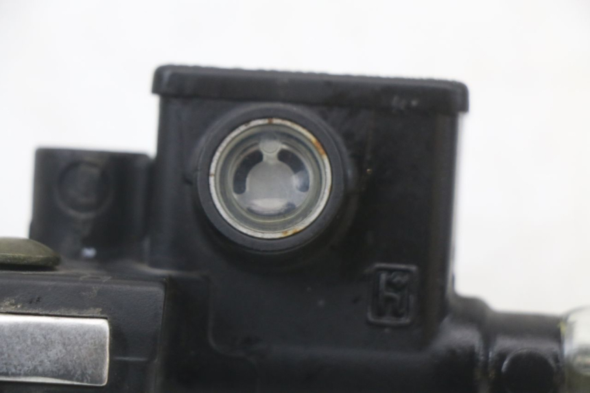 photo de CILINDRO MESTRE DIANTEIRO PIAGGIO LIBERTY 4T 50 (2004 - 2008) - Pontos de fixação