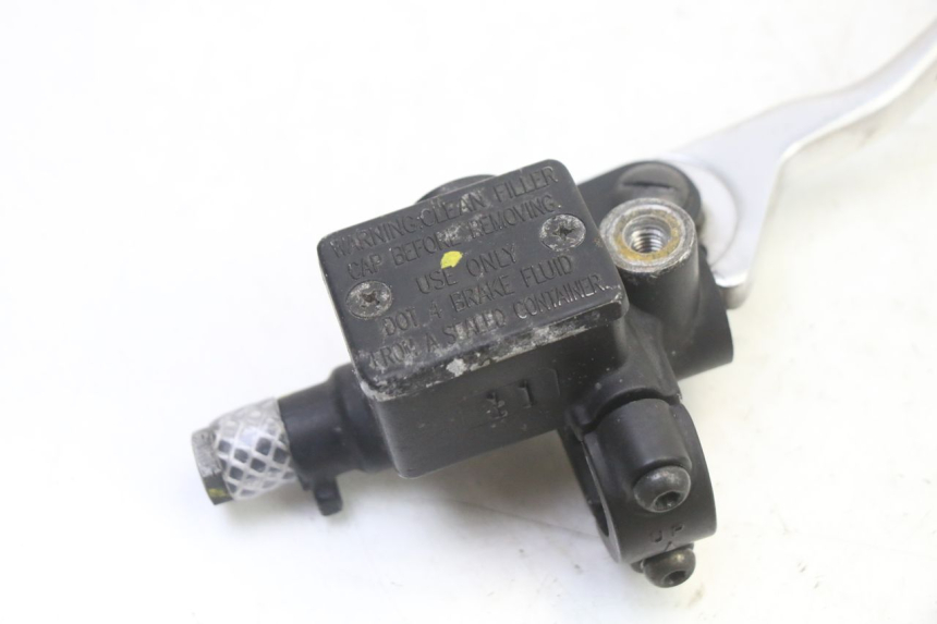 photo de CILINDRO MESTRE DIANTEIRO PIAGGIO LIBERTY 4T 50 (2009 - 2015) - Detalhe da peça
