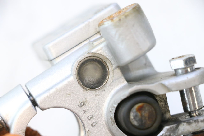 photo de CILINDRO MESTRE DIANTEIRO KYMCO LIKE 125 (2009 - 2016) - Outro ângulo de visão