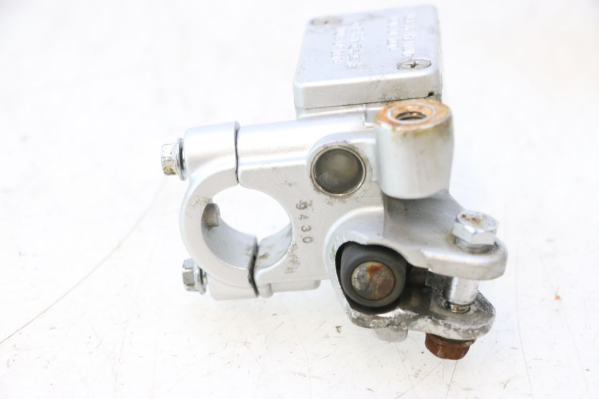 photo de CILINDRO MESTRE DIANTEIRO KYMCO LIKE 125 (2009 - 2016) - Ampliação técnica