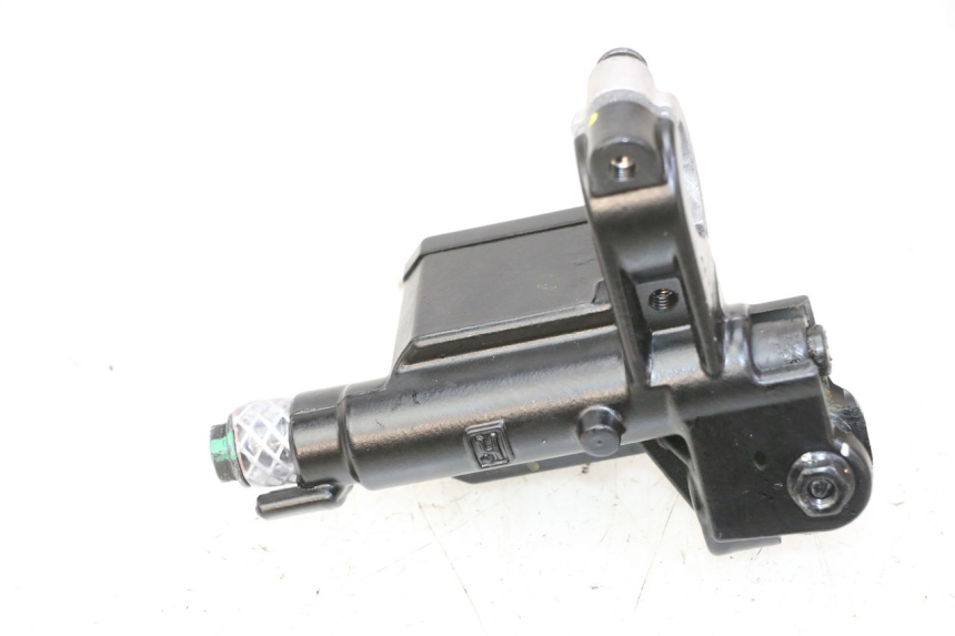 photo de CILINDRO MESTRE DIANTEIRO PIAGGIO MP3 HPE 310 (2024 - 2025) - Detalhe da peça