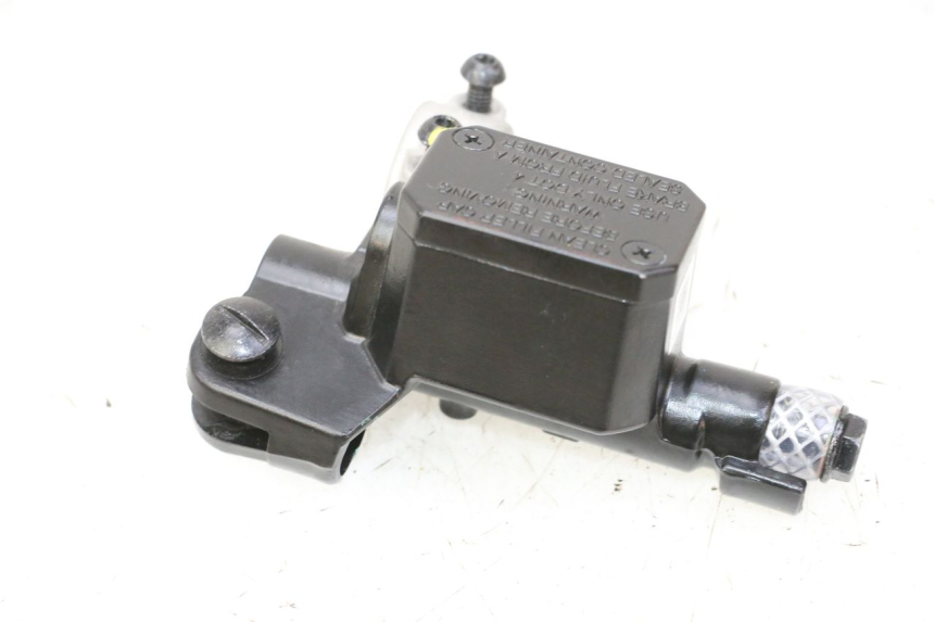 photo de CILINDRO MESTRE DIANTEIRO PIAGGIO MP3 HPE 310 (2024 - 2025) - Zoom do estado de desgaste