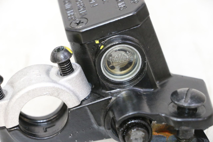 photo de CILINDRO MESTRE DIANTEIRO PIAGGIO MP3 HPE 310 (2024 - 2025) - Ampliação técnica