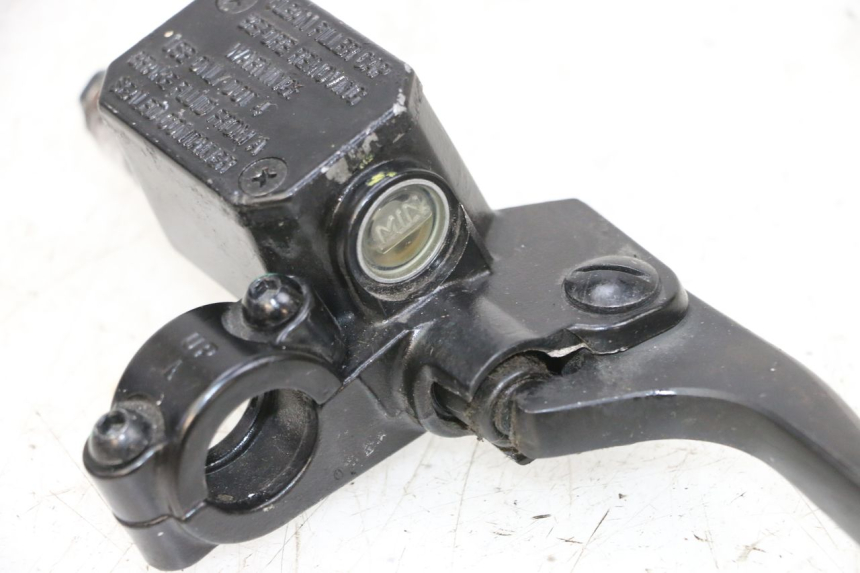 photo de CILINDRO MESTRE DIANTEIRO PIAGGIO MP3 HPE 300 (2019 - 2026) - Pontos de fixação