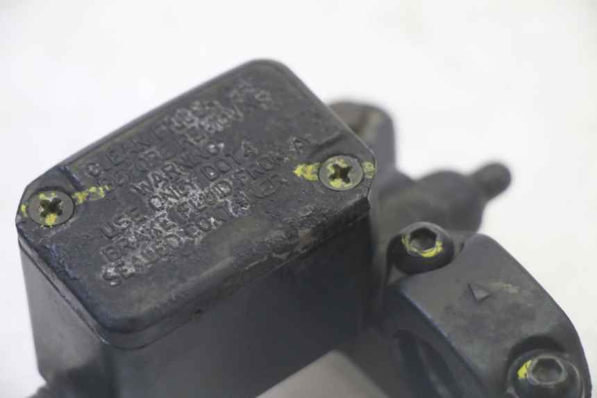 photo de CILINDRO MESTRE DIANTEIRO PIAGGIO MP3 LT 300 (2010 - 2016) - Zoom do estado de desgaste