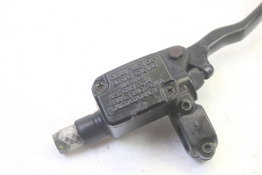 photo de CILINDRO MESTRE DIANTEIRO PIAGGIO MP3 RL 250 (2006 - 2010) - Detalhe da peça