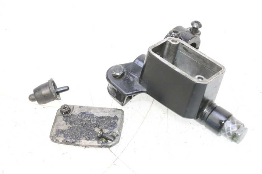 photo de CILINDRO MESTRE DIANTEIRO PIAGGIO MP3 RL 250 (2006 - 2010) - Estado da superfície