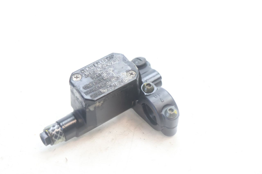 photo de CILINDRO MESTRE DIANTEIRO PIAGGIO MP3 500 (2016 - 2018) - Zoom do estado de desgaste