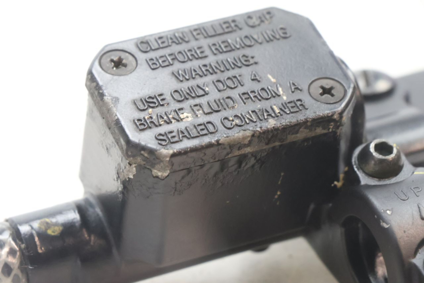 photo de CILINDRO MESTRE DIANTEIRO PIAGGIO MP3 500 (2016 - 2018) - Zoom do estado de desgaste