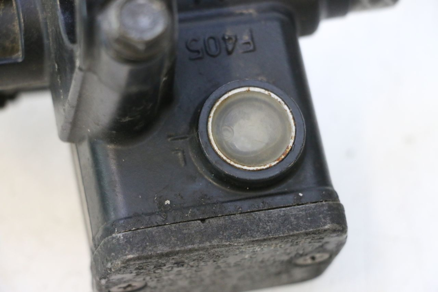 photo de CILINDRO MESTRE DIANTEIRO KYMCO MXU R 250 (2004 - 2010) - Zoom do estado de desgaste