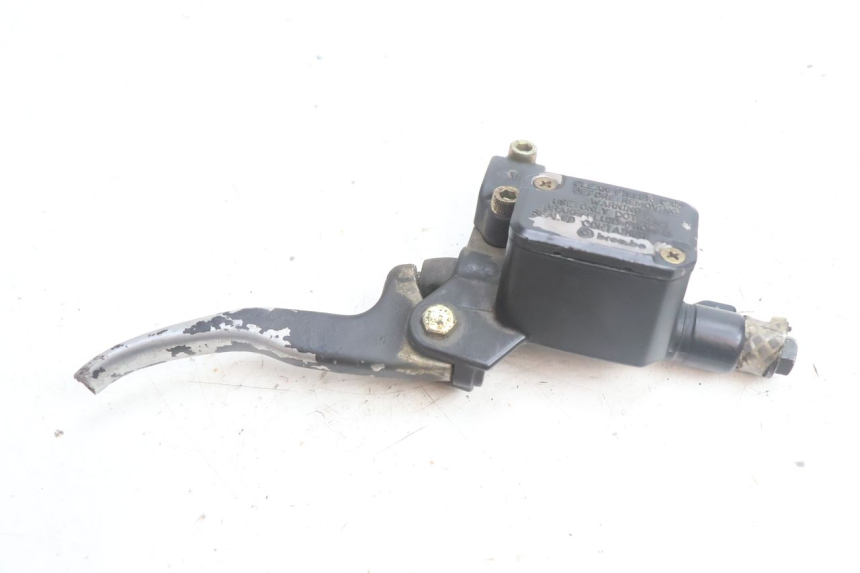 photo de CILINDRO MESTRE DIANTEIRO YAMAHA NEO'S NEOS 2T 50 (1998 - 2007) - Outro ângulo de visão