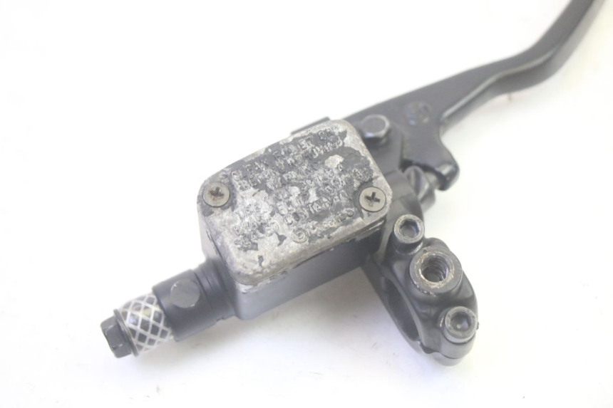 photo de CILINDRO MESTRE DIANTEIRO YAMAHA NEOS NEO'S 4T 50 (2008 - 2016) - Detalhe da peça