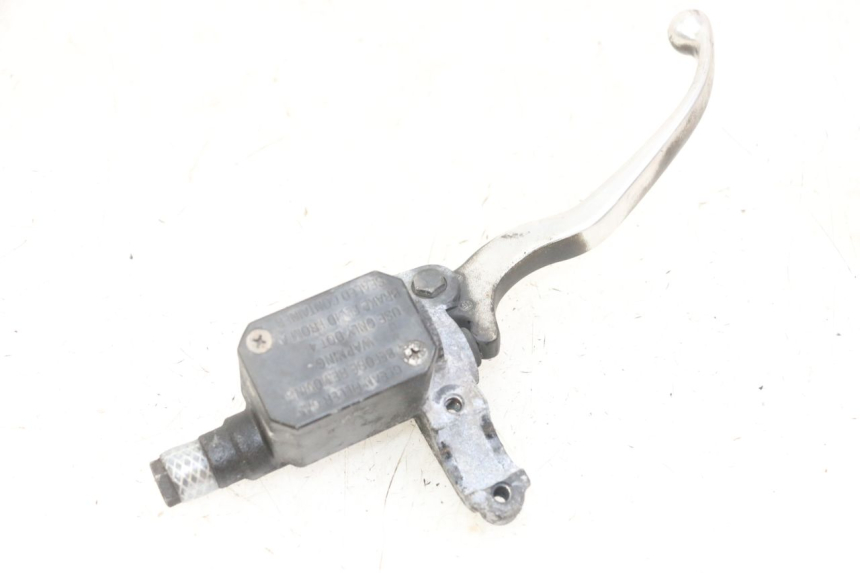photo de CILINDRO MESTRE DIANTEIRO GILERA NEXUS 125 (2009 - 2013) - Pontos de fixação