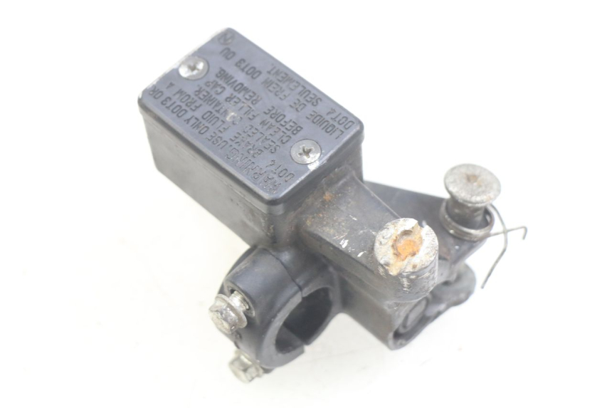photo de CILINDRO MESTRE DIANTEIRO HONDA NHX LEAD 110 (2008 - 2010) - Outro ângulo de visão