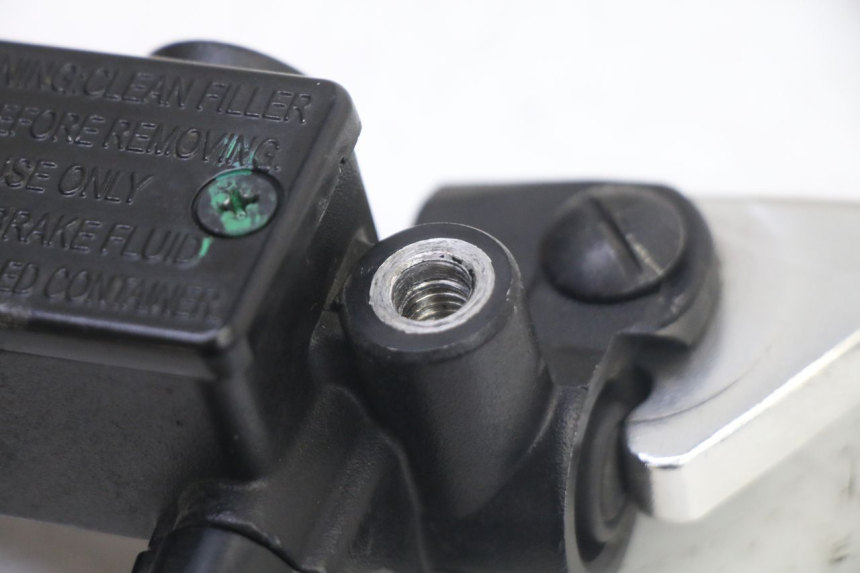 photo de CILINDRO MESTRE DIANTEIRO PIAGGIO NRG POWER PUREJET 50 (2018 - 2021) - Outro ângulo de visão