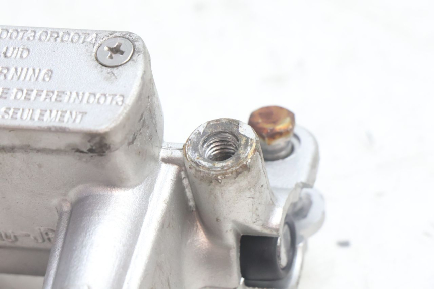 photo de CILINDRO MESTRE DIANTEIRO JM MOTORS OLDIES 4T 50 (2010 - 2020) - Detalhe da peça