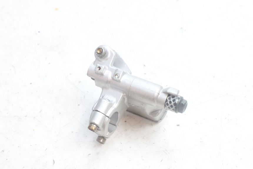 photo de CILINDRO MESTRE DIANTEIRO JM MOTORS OLDIES 4T 50 (2010 - 2020) - Pontos de fixação