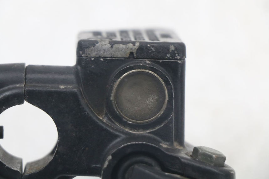 photo de CILINDRO MESTRE DIANTEIRO SYM ORBIT III 3 4T 50 (2018 - 2021) - Pontos de fixação