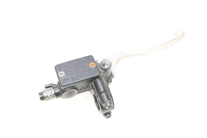 photo de CILINDRO MESTRE DIANTEIRO HONDA PCX (JF57/JF64) 125 (2014 - 2018) - Pontos de fixação