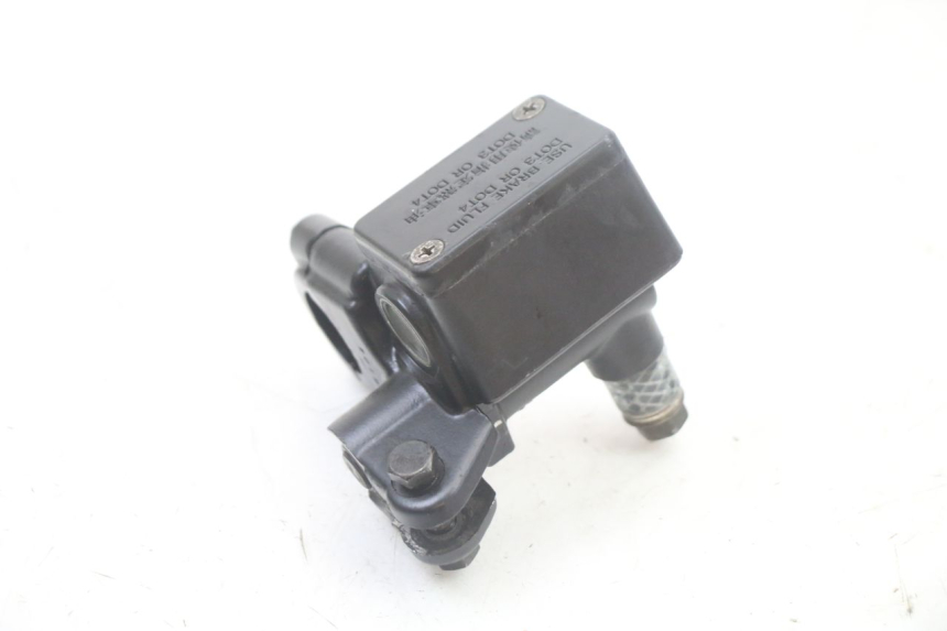 photo de CILINDRO MESTRE DIANTEIRO KYMCO PEOPLE S 125 (2000 - 2008) - Zoom do estado de desgaste