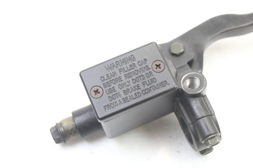 photo de CILINDRO MESTRE DIANTEIRO PEUGEOT CITYSTAR 125 (2011 - 2017) - Detalhe da peça