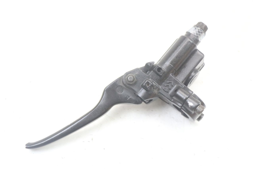 photo de CILINDRO MESTRE DIANTEIRO PEUGEOT STREETZONE 4T 50 (2018 - 2023) - Pontos de fixação