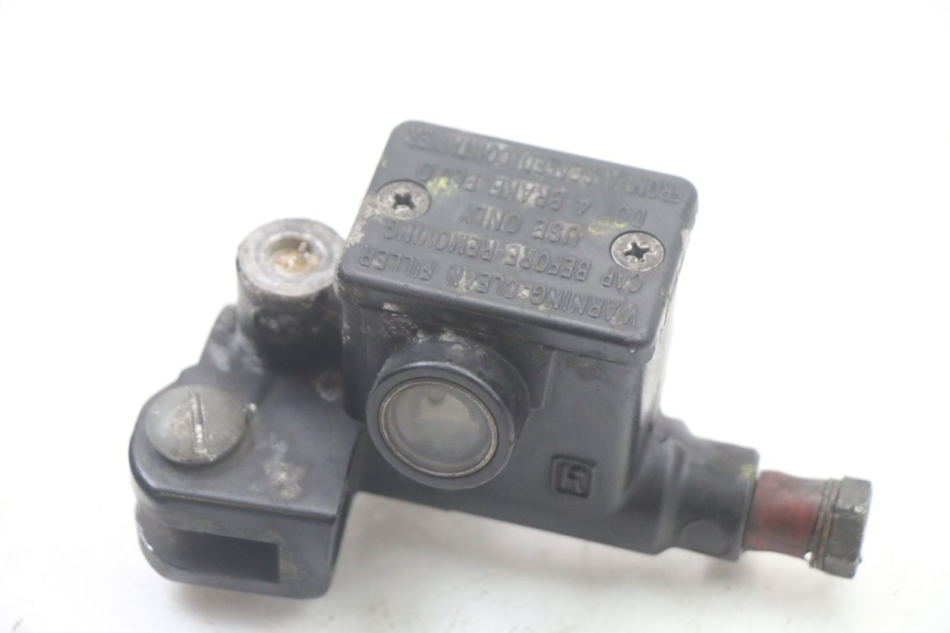 photo de CILINDRO MESTRE DIANTEIRO PIAGGIO VESPA LX 2T 50 (2005 - 2013) - Detalhe da peça