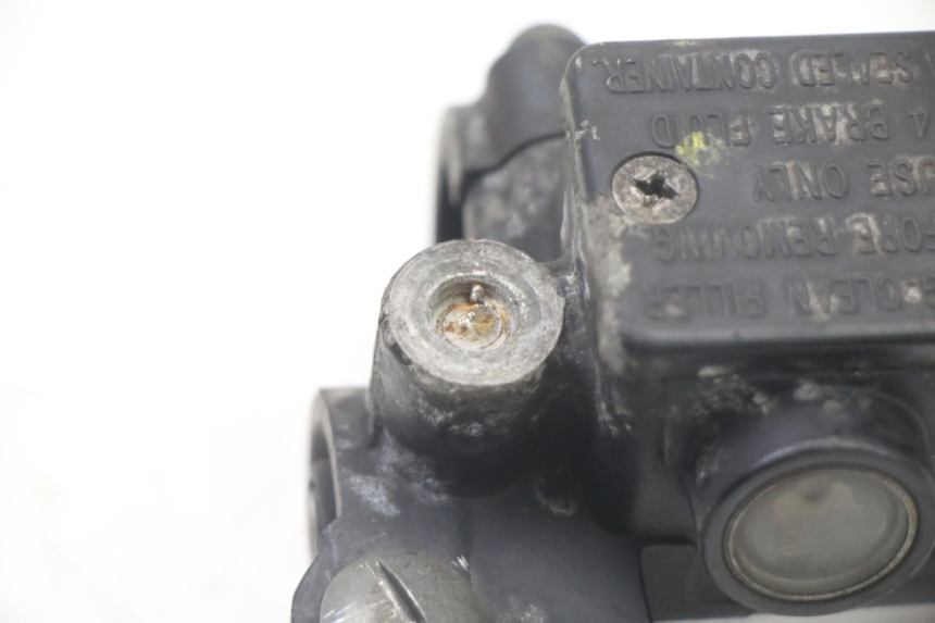 photo de CILINDRO MESTRE DIANTEIRO PIAGGIO VESPA LX 2T 50 (2005 - 2013) - Zoom do estado de desgaste