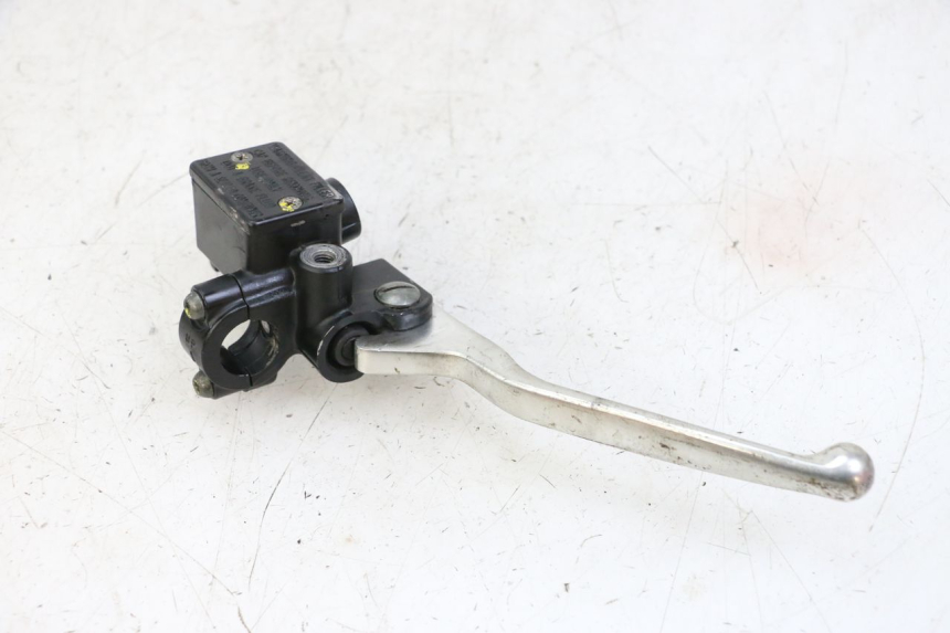 photo de CILINDRO MESTRE DIANTEIRO PIAGGIO VESPA S 2T 50 (2007 - 2014) - Pontos de fixação