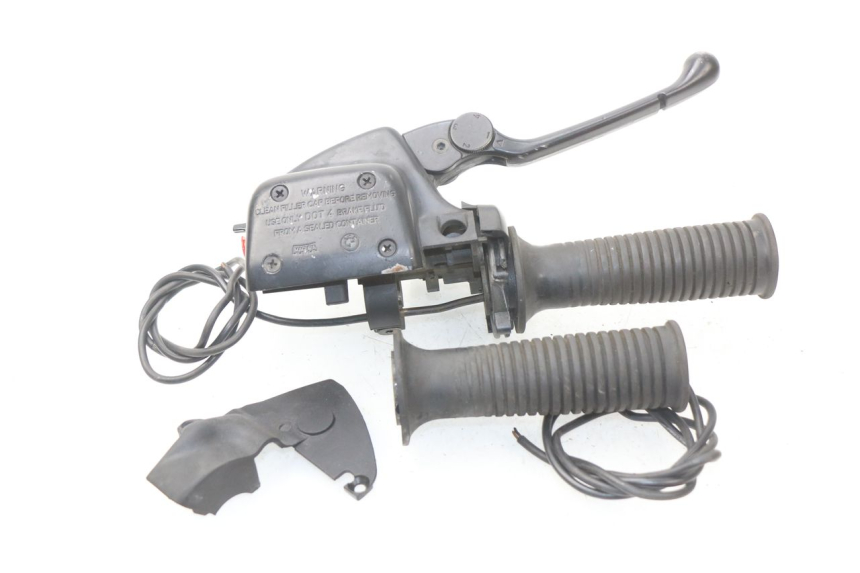 photo de CILINDRO MESTRE DIANTEIRO BMW R GS 1150 (1999 - 2004) - Marcações e referências
