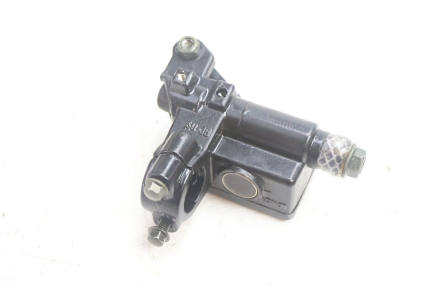 photo de CILINDRO MESTRE DIANTEIRO VASTRO R-ONE 4T 50 (2014 - 2022) - Ampliação técnica