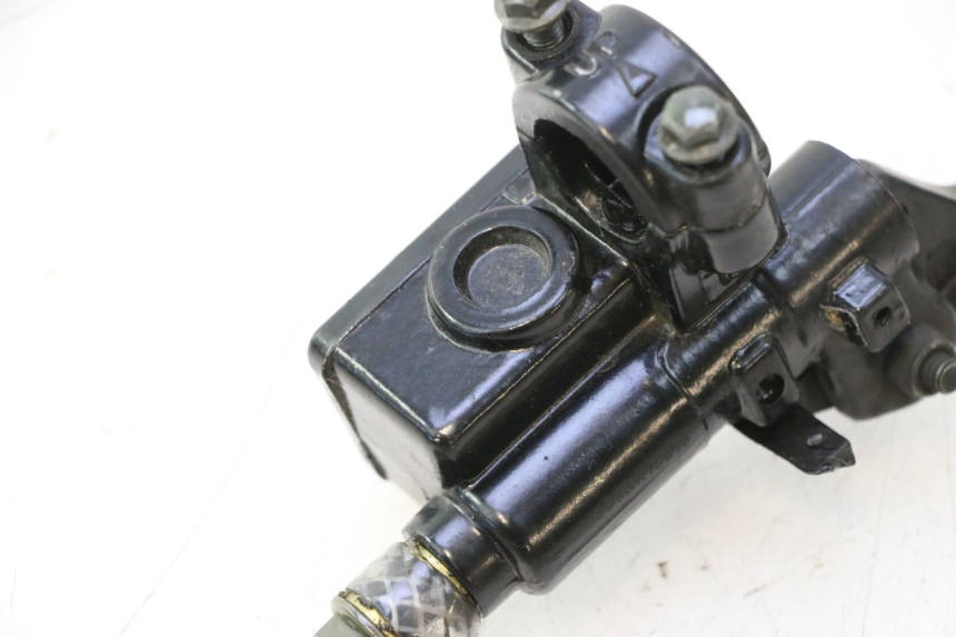 photo de CILINDRO MESTRE DIANTEIRO ORCAL RAPTOR 50 (2015 - 2021) - Outro ângulo de visão