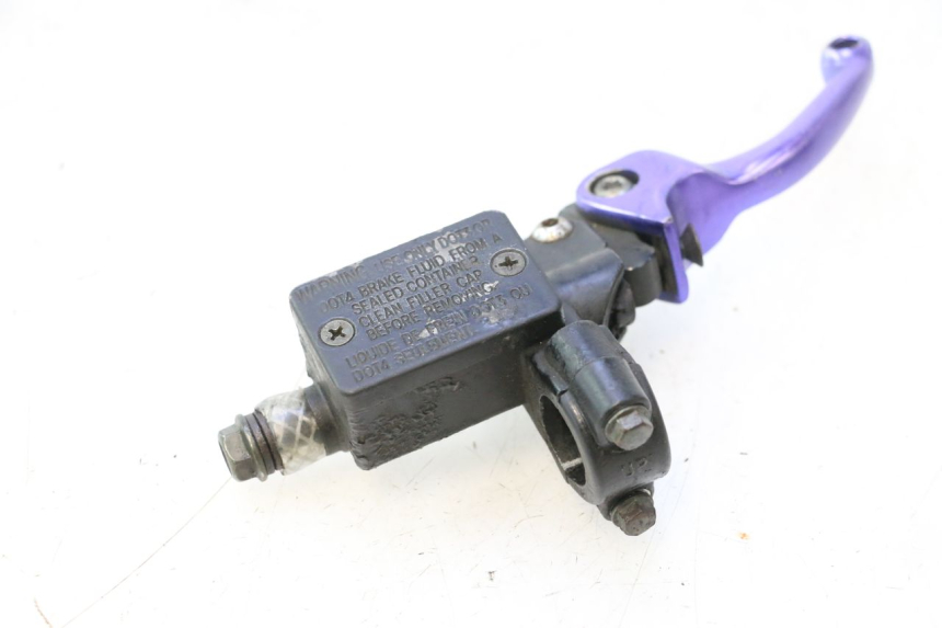 photo de CILINDRO MESTRE DIANTEIRO APOLLO RFZ 140 - Pontos de fixação
