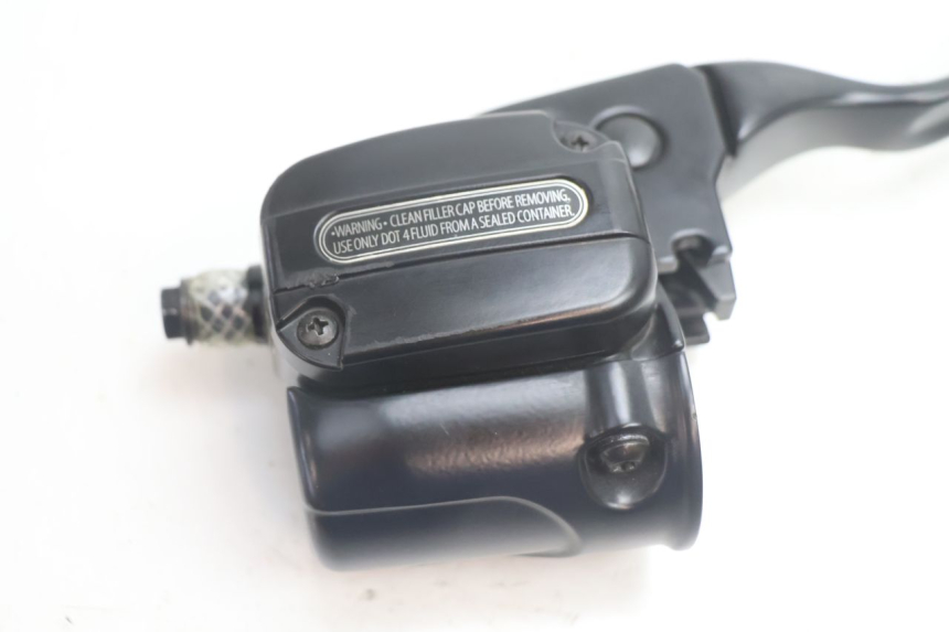 photo de CILINDRO MESTRE DIANTEIRO HARLEY DAVIDSON ROAD GLIDE FLTRXSE 1920 (2018 - 2022) - Detalhe da peça