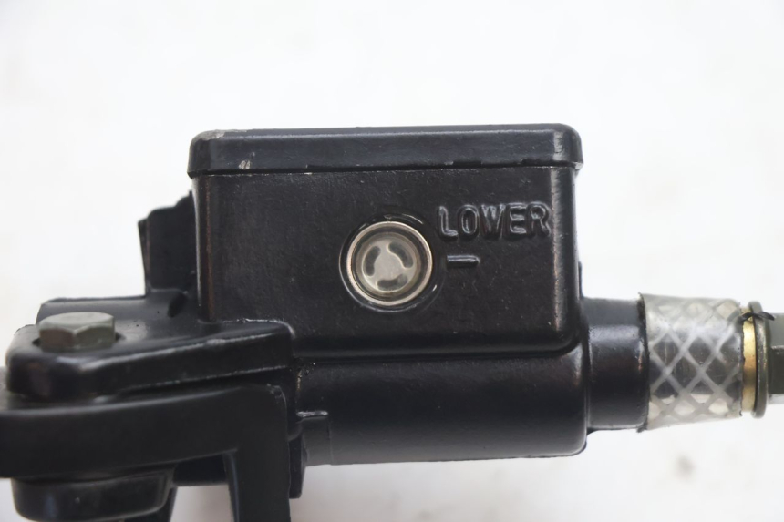 photo de CILINDRO MESTRE DIANTEIRO TNT MOTOR ROMA 10' 2T 50 (2011 - 2018) - Pontos de fixação