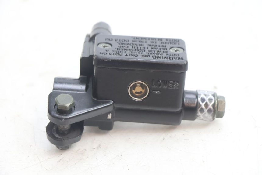 photo de CILINDRO MESTRE DIANTEIRO TNT MOTOR ROMA 10' 2T 50 (2011 - 2018) - Zoom do estado de desgaste