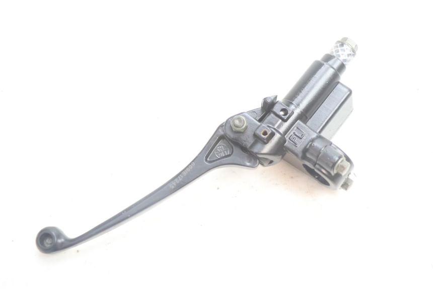 photo de CILINDRO MESTRE DIANTEIRO TNT MOTOR ROMA 12' 2T 50 (2007 - 2018) - Pontos de fixação