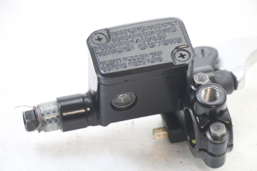 photo de CILINDRO MESTRE DIANTEIRO ROYAL ENFIELD HYMALAYAN 410 (2016 - 2023) - Zoom do estado de desgaste