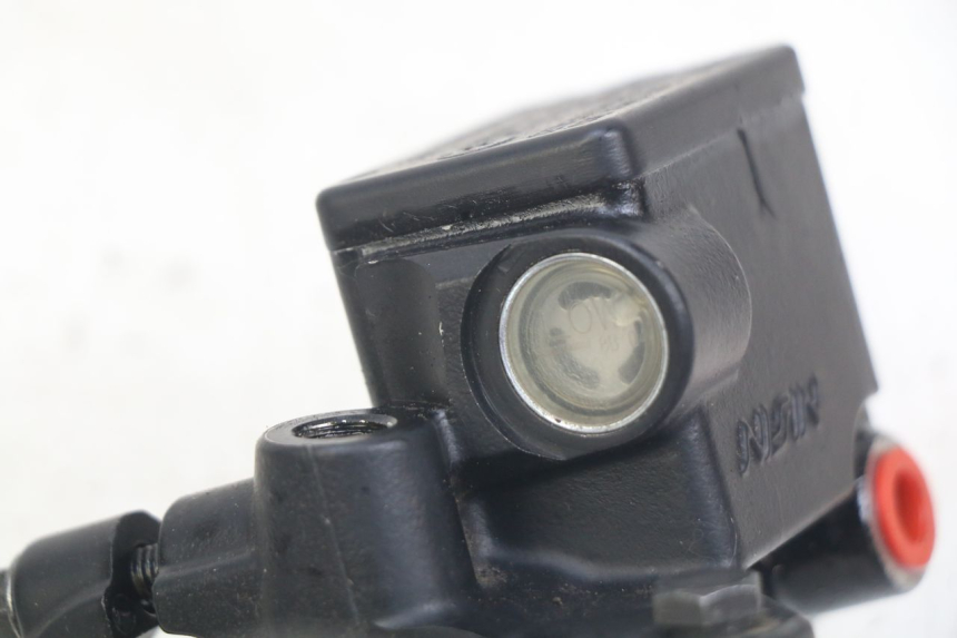 photo de CILINDRO MESTRE DIANTEIRO PEUGEOT SATELIS 125 (2010 - 2012) - Detalhe da peça